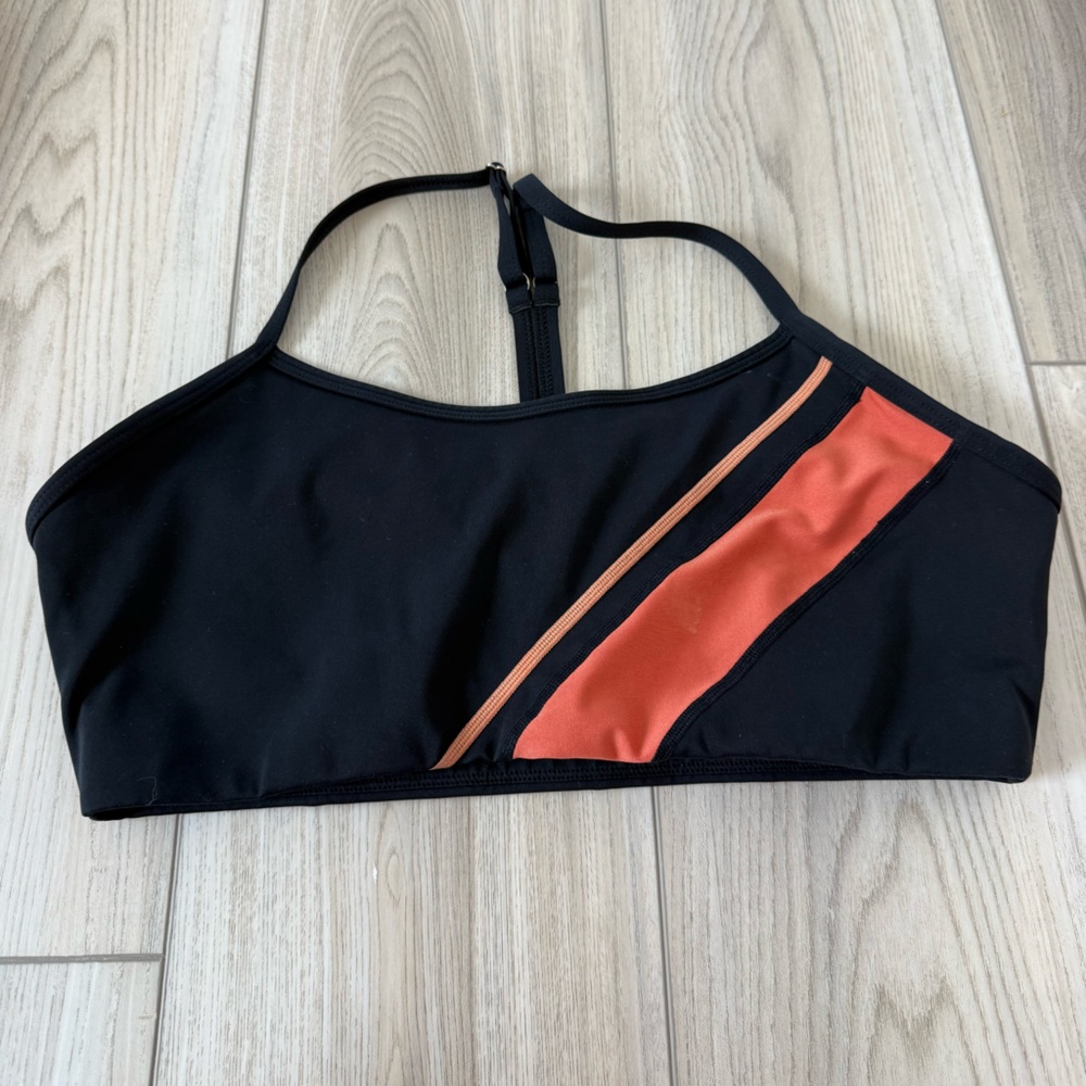 P.E. NATION Fortify Sports Bra - Picture 5 of 6